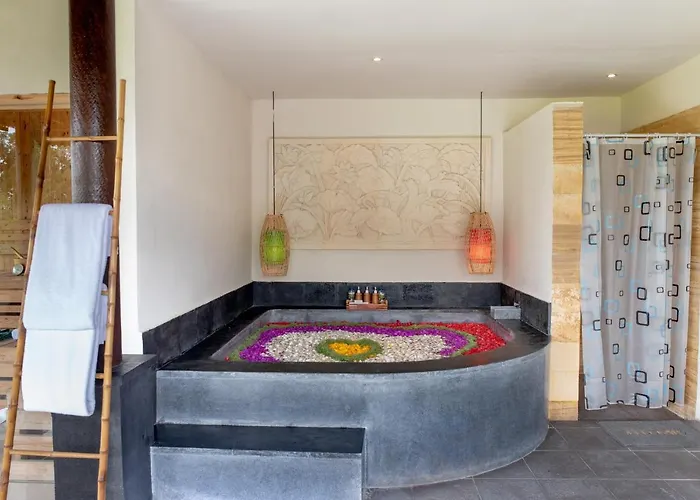 Cendrawasih Ubud Villa *